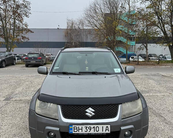 Серый Сузуки Гранд Витара, объемом двигателя 2 л и пробегом 241 тыс. км за 6200 $, фото 4 на Automoto.ua