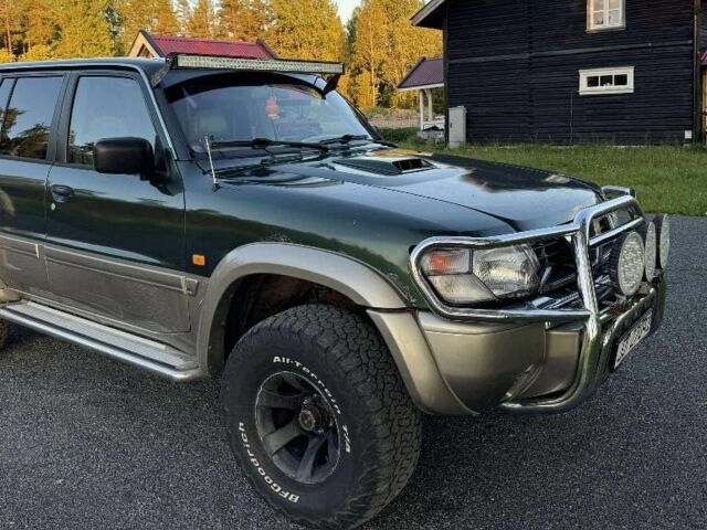 Сірий Сузукі Гранд Вітара, об'ємом двигуна 1.9 л та пробігом 250 тис. км за 1740 $, фото 9 на Automoto.ua