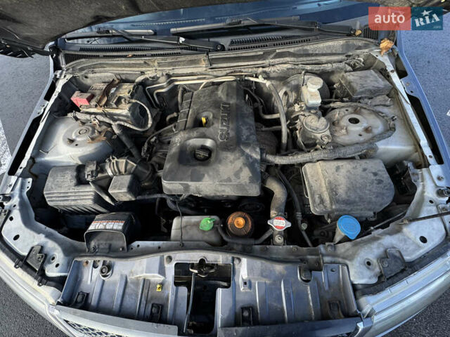 Серый Сузуки Гранд Витара, объемом двигателя 2 л и пробегом 180 тыс. км за 7000 $, фото 22 на Automoto.ua