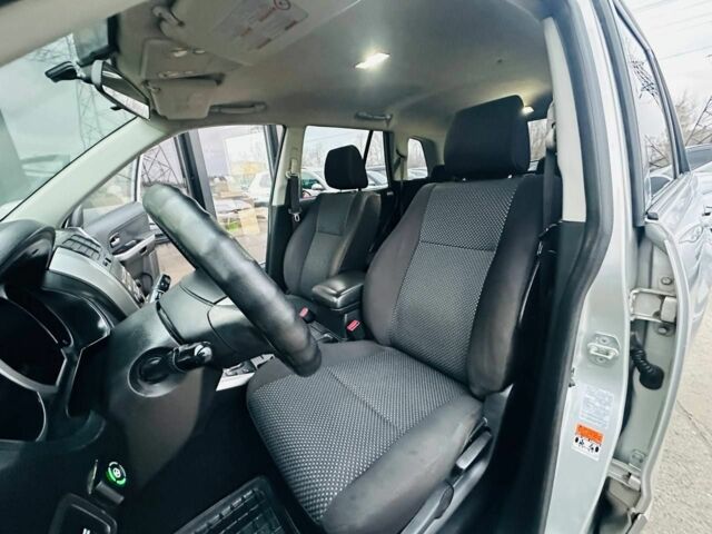 Сірий Сузукі Гранд Вітара, об'ємом двигуна 2 л та пробігом 250 тис. км за 5700 $, фото 10 на Automoto.ua