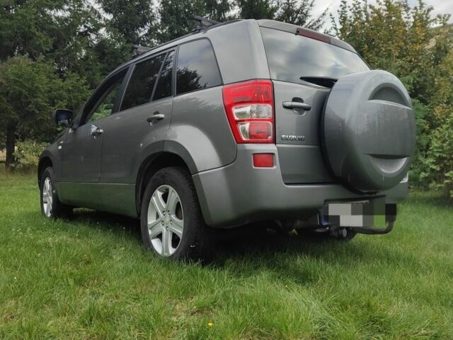 Сірий Сузукі Гранд Вітара, об'ємом двигуна 0 л та пробігом 220 тис. км за 3397 $, фото 2 на Automoto.ua