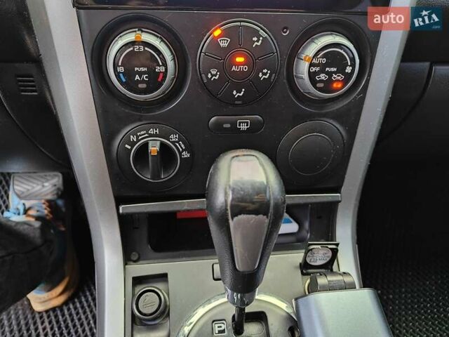 Серый Сузуки Гранд Витара, объемом двигателя 2 л и пробегом 245 тыс. км за 6500 $, фото 35 на Automoto.ua