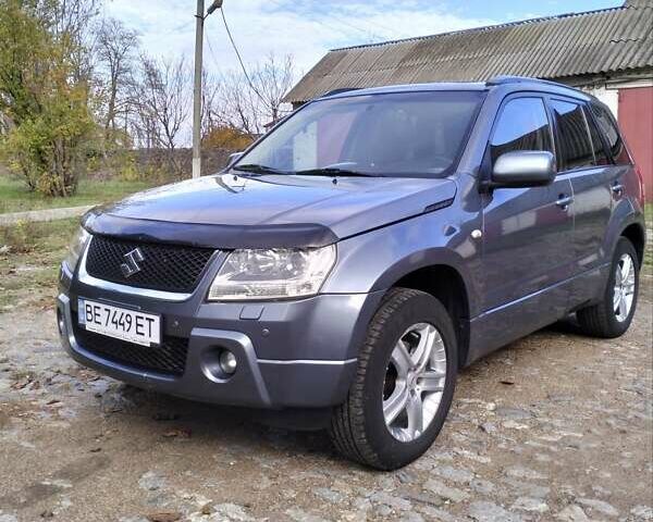 Сірий Сузукі Гранд Вітара, об'ємом двигуна 2 л та пробігом 240 тис. км за 7900 $, фото 6 на Automoto.ua