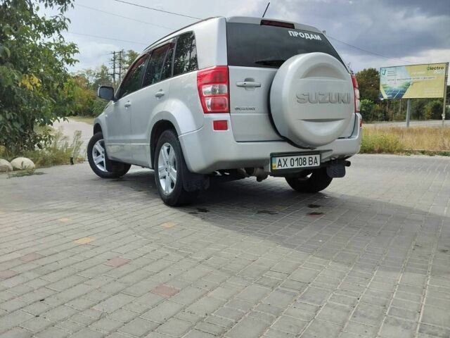 Сірий Сузукі Гранд Вітара, об'ємом двигуна 2 л та пробігом 290 тис. км за 7000 $, фото 5 на Automoto.ua