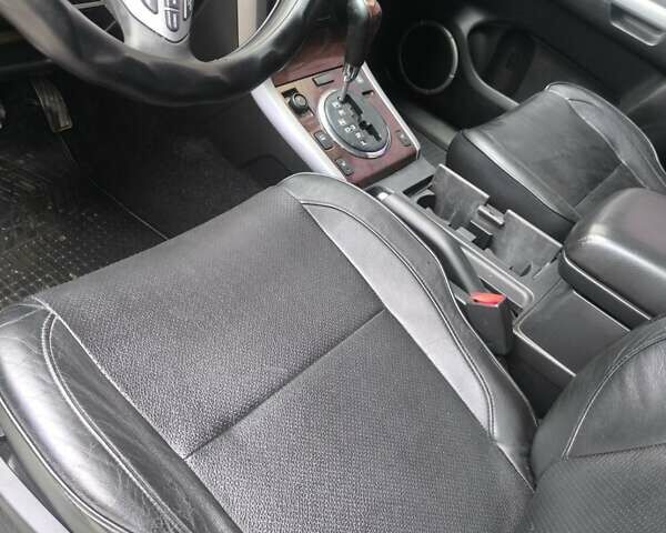 Сірий Сузукі Гранд Вітара, об'ємом двигуна 2 л та пробігом 205 тис. км за 7300 $, фото 3 на Automoto.ua