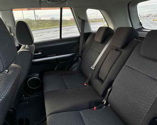 Серый Сузуки Гранд Витара, объемом двигателя 2 л и пробегом 180 тыс. км за 7000 $, фото 8 на Automoto.ua