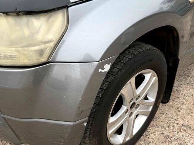 Сірий Сузукі Гранд Вітара, об'ємом двигуна 2 л та пробігом 241 тис. км за 6200 $, фото 6 на Automoto.ua