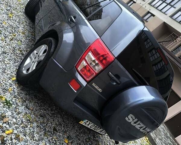 Сірий Сузукі Гранд Вітара, об'ємом двигуна 2 л та пробігом 205 тис. км за 7300 $, фото 5 на Automoto.ua