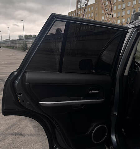 Сірий Сузукі Гранд Вітара, об'ємом двигуна 2.74 л та пробігом 125 тис. км за 9800 $, фото 15 на Automoto.ua