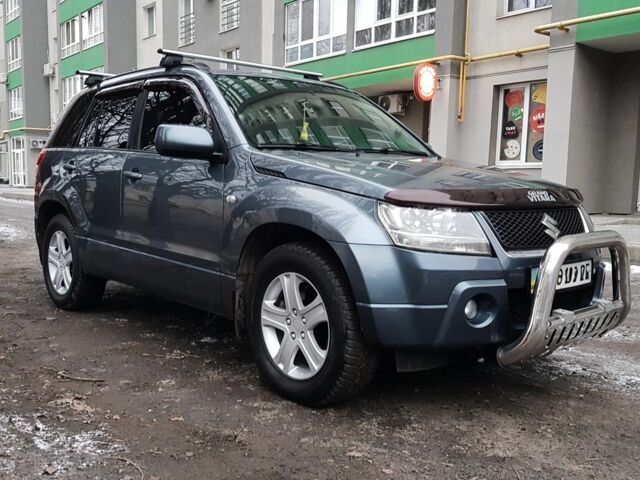 Серый Сузуки Гранд Витара, объемом двигателя 0 л и пробегом 190 тыс. км за 7500 $, фото 2 на Automoto.ua