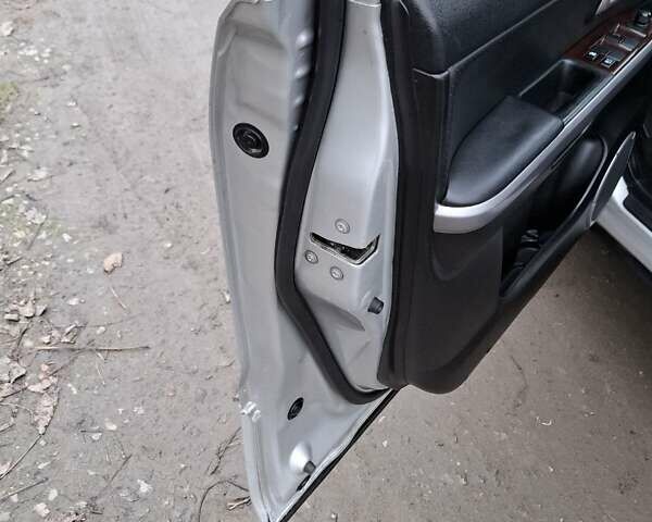 Серый Сузуки Гранд Витара, объемом двигателя 1.87 л и пробегом 248 тыс. км за 6950 $, фото 27 на Automoto.ua