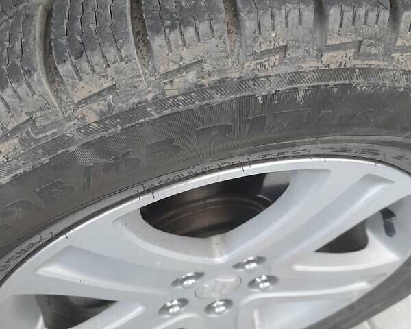 Серый Сузуки Гранд Витара, объемом двигателя 2 л и пробегом 160 тыс. км за 7700 $, фото 6 на Automoto.ua