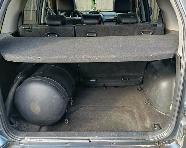 Сірий Сузукі Гранд Вітара, об'ємом двигуна 2 л та пробігом 339 тис. км за 6900 $, фото 6 на Automoto.ua