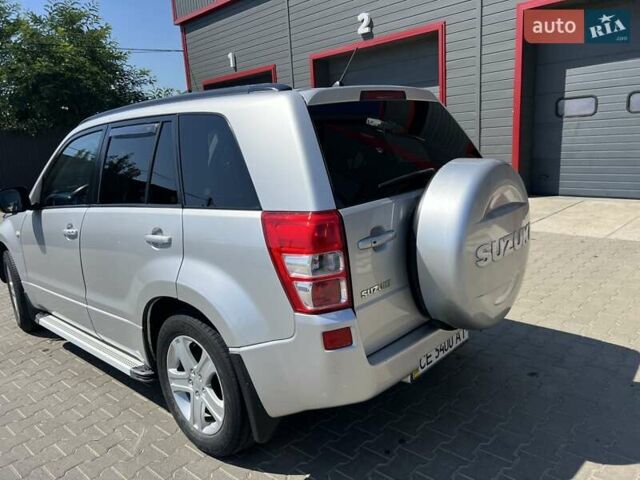 Серый Сузуки Гранд Витара, объемом двигателя 2 л и пробегом 256 тыс. км за 6800 $, фото 6 на Automoto.ua