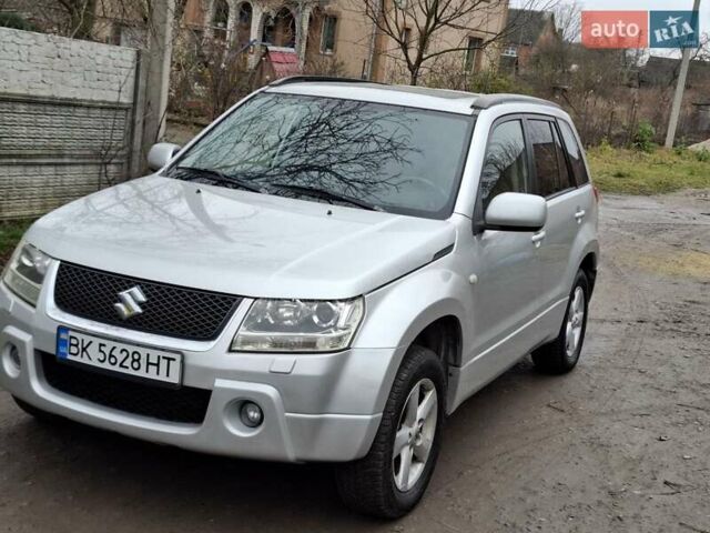 Серый Сузуки Гранд Витара, объемом двигателя 1.87 л и пробегом 248 тыс. км за 6950 $, фото 13 на Automoto.ua