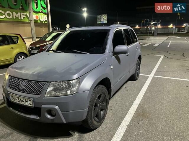 Серый Сузуки Гранд Витара, объемом двигателя 1.9 л и пробегом 219 тыс. км за 6600 $, фото 5 на Automoto.ua