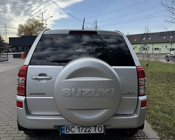 Серый Сузуки Гранд Витара, объемом двигателя 2 л и пробегом 179 тыс. км за 7999 $, фото 13 на Automoto.ua