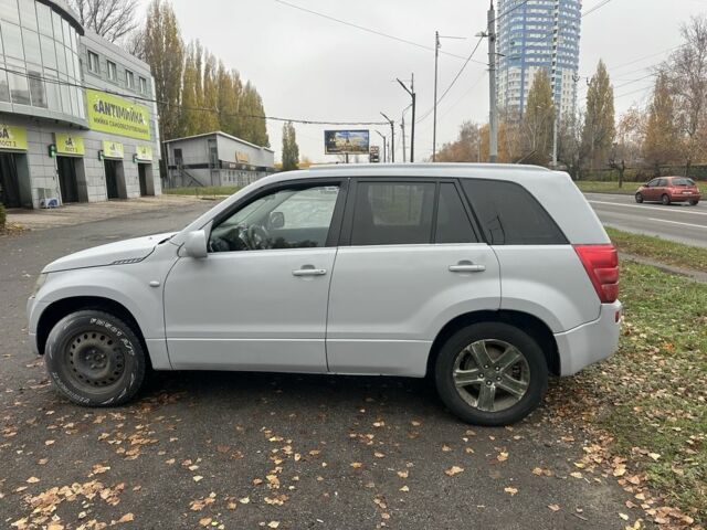 Серый Сузуки Гранд Витара, объемом двигателя 0 л и пробегом 250 тыс. км за 3500 $, фото 7 на Automoto.ua