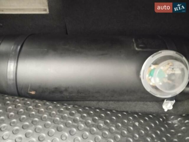 Серый Сузуки Гранд Витара, объемом двигателя 2.74 л и пробегом 215 тыс. км за 6700 $, фото 4 на Automoto.ua