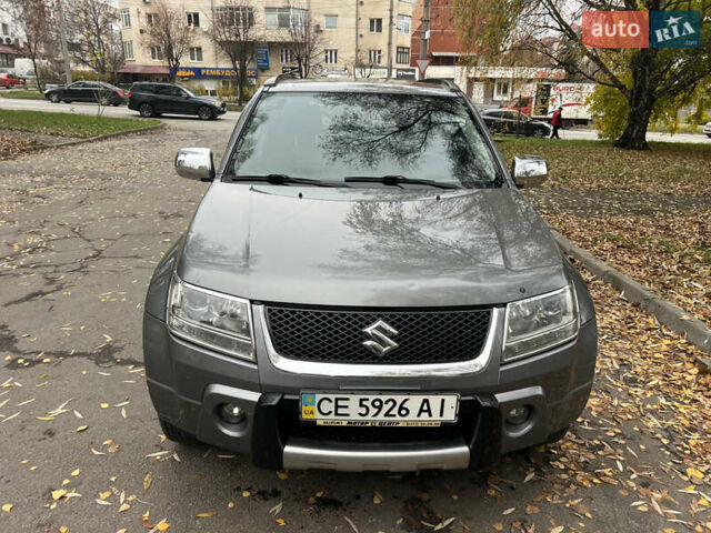Серый Сузуки Гранд Витара, объемом двигателя 2 л и пробегом 89 тыс. км за 8000 $, фото 4 на Automoto.ua