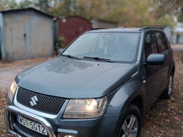 Серый Сузуки Гранд Витара, объемом двигателя 0 л и пробегом 300 тыс. км за 4200 $, фото 1 на Automoto.ua