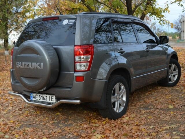 Серый Сузуки Гранд Витара, объемом двигателя 2.7 л и пробегом 173 тыс. км за 8100 $, фото 10 на Automoto.ua