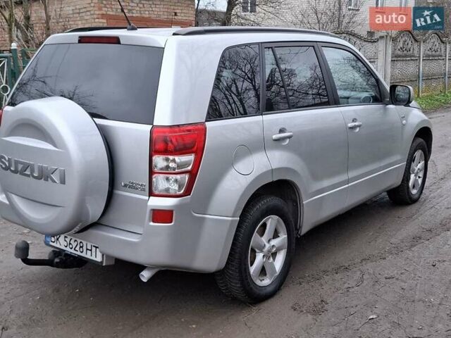 Серый Сузуки Гранд Витара, объемом двигателя 1.87 л и пробегом 248 тыс. км за 6950 $, фото 8 на Automoto.ua