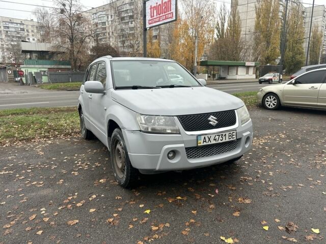 Серый Сузуки Гранд Витара, объемом двигателя 0 л и пробегом 250 тыс. км за 3500 $, фото 2 на Automoto.ua