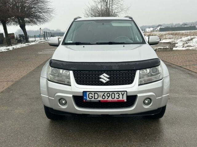 Сірий Сузукі Гранд Вітара, об'ємом двигуна 2 л та пробігом 246 тис. км за 3500 $, фото 3 на Automoto.ua