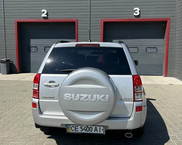 Серый Сузуки Гранд Витара, объемом двигателя 2 л и пробегом 256 тыс. км за 6800 $, фото 9 на Automoto.ua