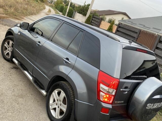 Сірий Сузукі Гранд Вітара, об'ємом двигуна 2 л та пробігом 198 тис. км за 6900 $, фото 11 на Automoto.ua