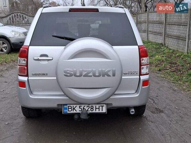 Серый Сузуки Гранд Витара, объемом двигателя 1.87 л и пробегом 248 тыс. км за 6950 $, фото 7 на Automoto.ua