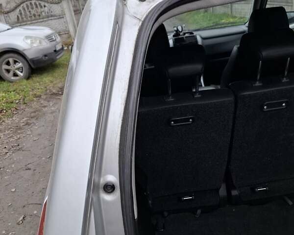 Серый Сузуки Гранд Витара, объемом двигателя 1.87 л и пробегом 248 тыс. км за 6950 $, фото 42 на Automoto.ua