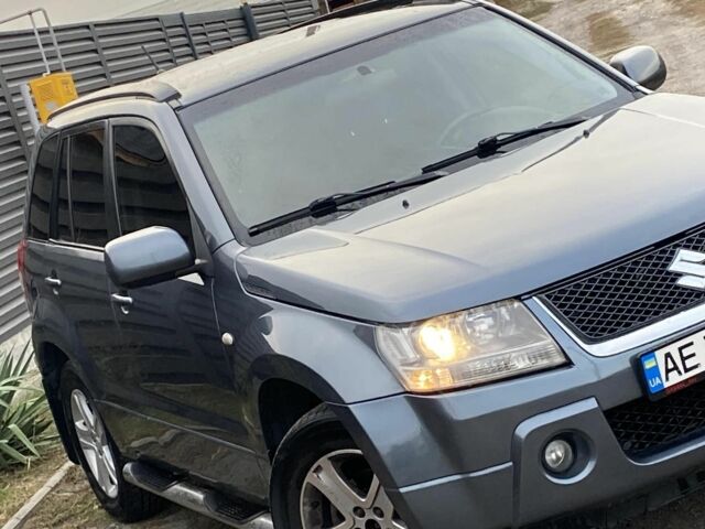 Сірий Сузукі Гранд Вітара, об'ємом двигуна 2 л та пробігом 198 тис. км за 6900 $, фото 9 на Automoto.ua