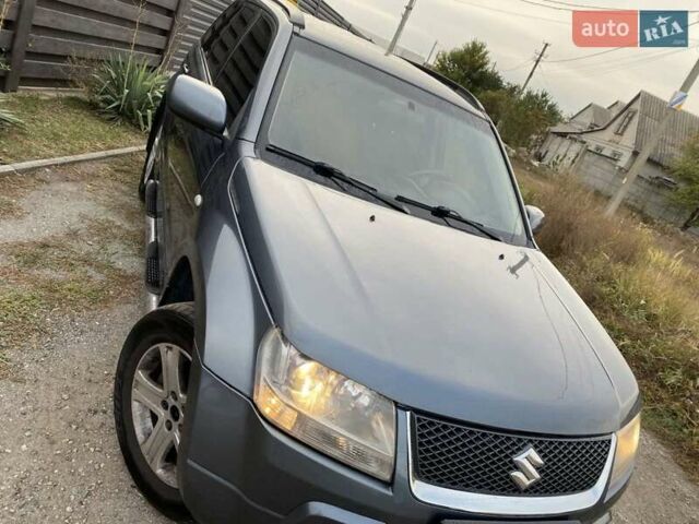 Серый Сузуки Гранд Витара, объемом двигателя 2 л и пробегом 198 тыс. км за 6600 $, фото 11 на Automoto.ua