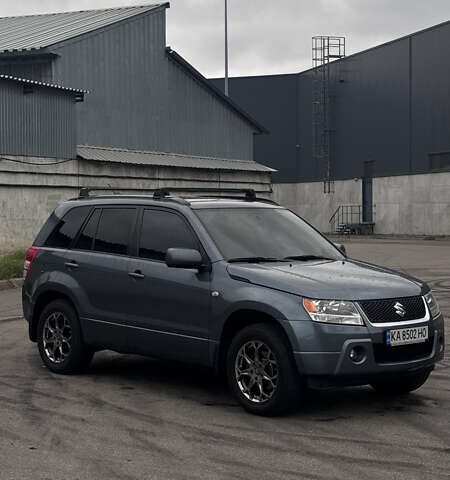 Сірий Сузукі Гранд Вітара, об'ємом двигуна 2.74 л та пробігом 125 тис. км за 9800 $, фото 8 на Automoto.ua
