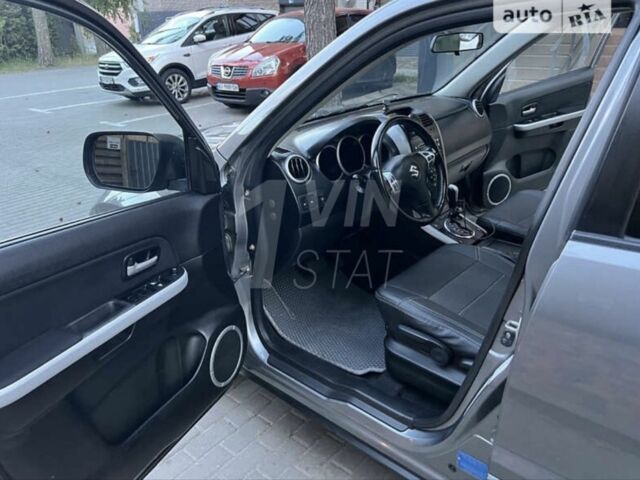 Серый Сузуки Гранд Витара, объемом двигателя 2.7 л и пробегом 202 тыс. км за 8700 $, фото 5 на Automoto.ua