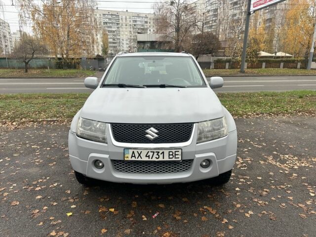 Серый Сузуки Гранд Витара, объемом двигателя 0 л и пробегом 250 тыс. км за 3500 $, фото 1 на Automoto.ua