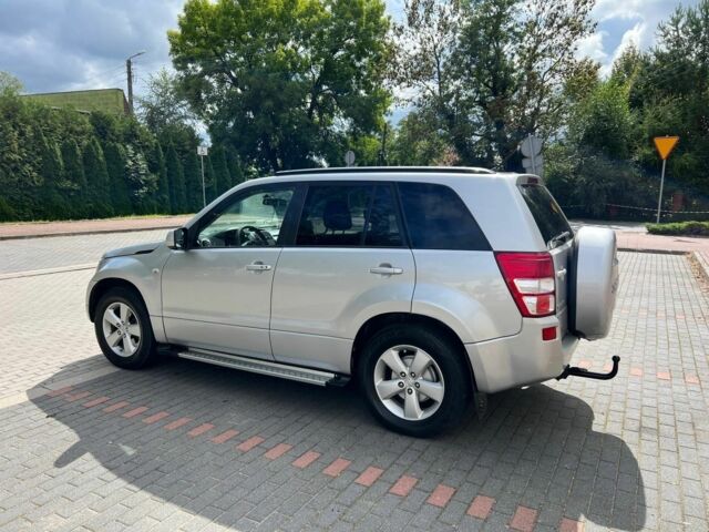 Серый Сузуки Гранд Витара, объемом двигателя 0 л и пробегом 273 тыс. км за 2500 $, фото 3 на Automoto.ua