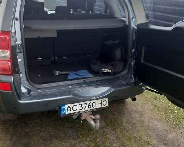 Серый Сузуки Гранд Витара, объемом двигателя 1.87 л и пробегом 250 тыс. км за 8300 $, фото 5 на Automoto.ua