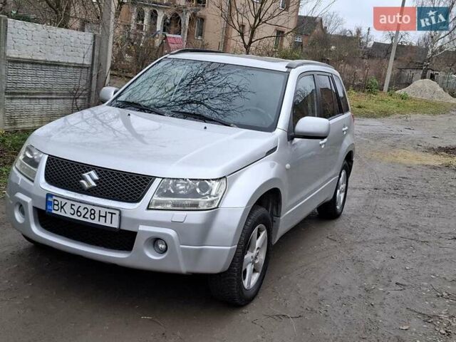 Серый Сузуки Гранд Витара, объемом двигателя 1.87 л и пробегом 248 тыс. км за 6950 $, фото 15 на Automoto.ua