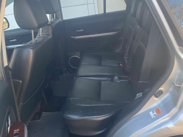 Серый Сузуки Гранд Витара, объемом двигателя 2 л и пробегом 250 тыс. км за 6500 $, фото 12 на Automoto.ua