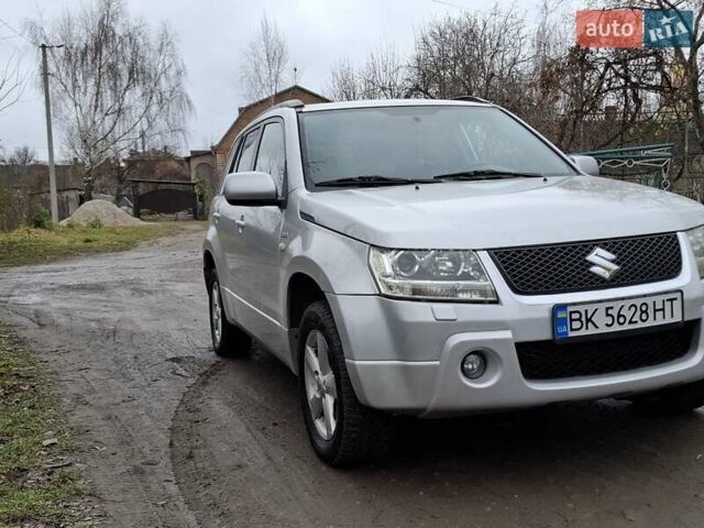 Серый Сузуки Гранд Витара, объемом двигателя 1.87 л и пробегом 248 тыс. км за 6950 $, фото 17 на Automoto.ua