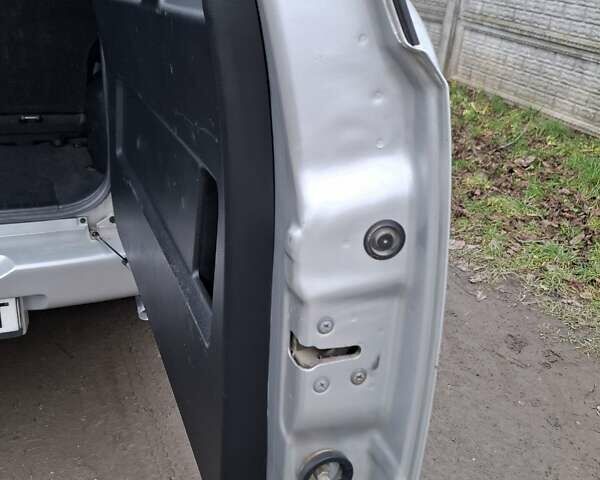 Серый Сузуки Гранд Витара, объемом двигателя 1.87 л и пробегом 248 тыс. км за 6950 $, фото 38 на Automoto.ua