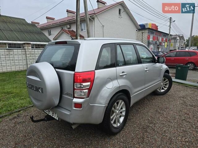 Сірий Сузукі Гранд Вітара, об'ємом двигуна 2 л та пробігом 163 тис. км за 3950 $, фото 3 на Automoto.ua