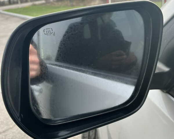 Серый Сузуки Гранд Витара, объемом двигателя 2.39 л и пробегом 193 тыс. км за 8000 $, фото 13 на Automoto.ua