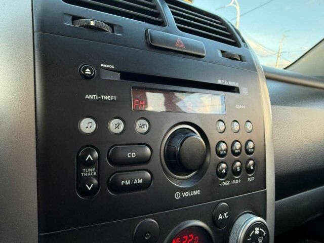 Серый Сузуки Гранд Витара, объемом двигателя 0 л и пробегом 121 тыс. км за 7990 $, фото 20 на Automoto.ua