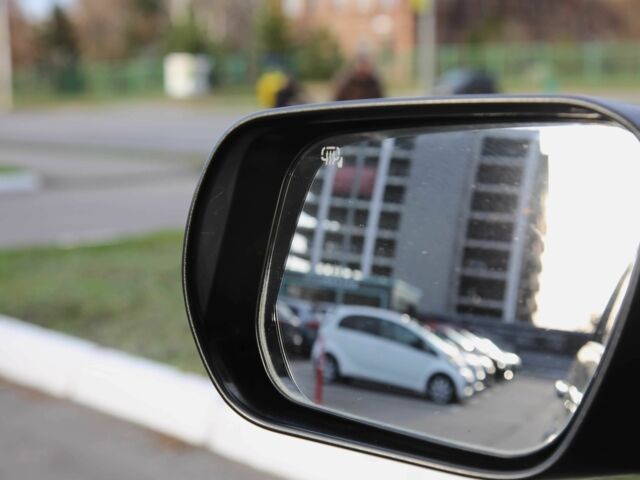 Серый Сузуки Гранд Витара, объемом двигателя 2.4 л и пробегом 225 тыс. км за 9500 $, фото 6 на Automoto.ua