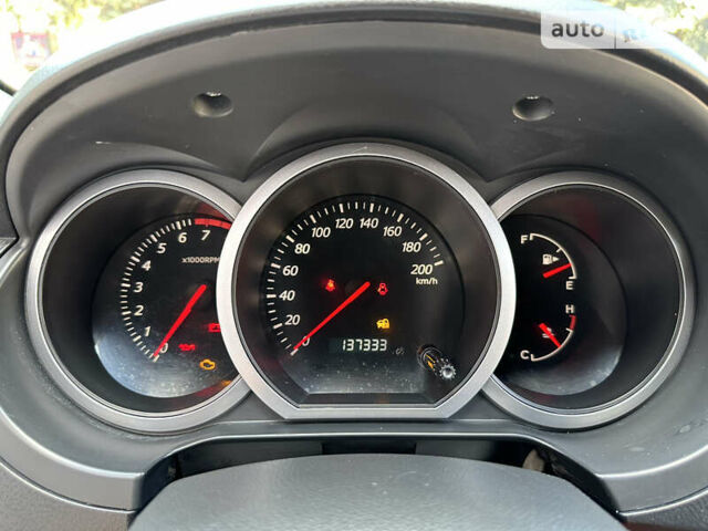 Сірий Сузукі Гранд Вітара, об'ємом двигуна 2 л та пробігом 137 тис. км за 8300 $, фото 51 на Automoto.ua