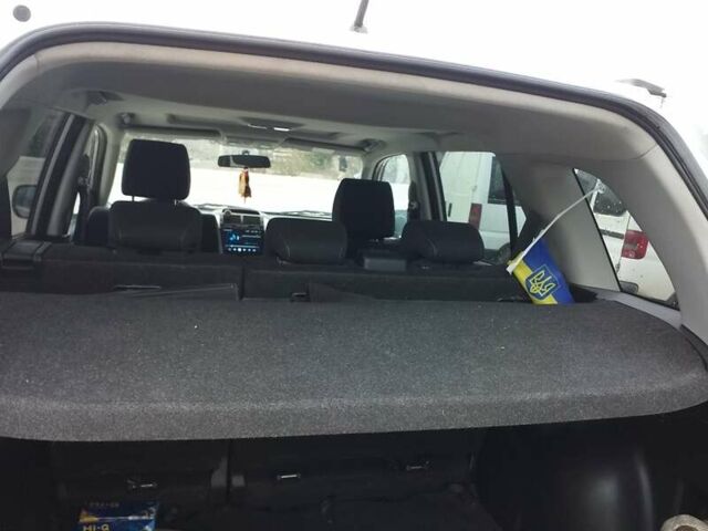 Сірий Сузукі Гранд Вітара, об'ємом двигуна 1.87 л та пробігом 228 тис. км за 8000 $, фото 4 на Automoto.ua